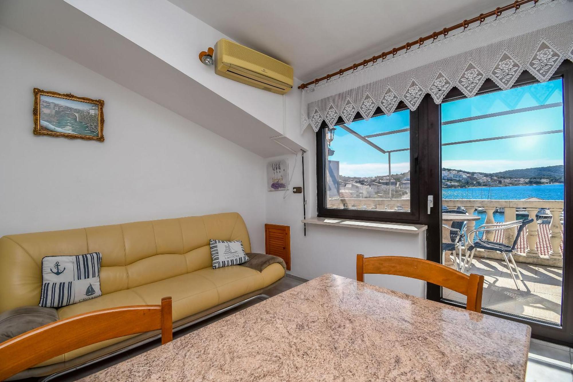 Apartament Anna Trogir