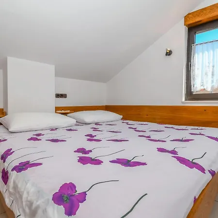 Apartments Anna Trogir Exterior foto