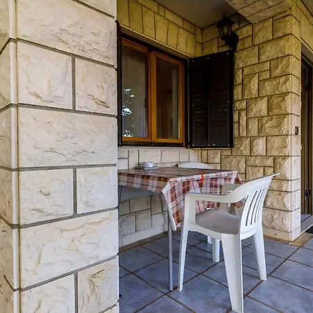 Apartments Anna Trogir Exterior foto